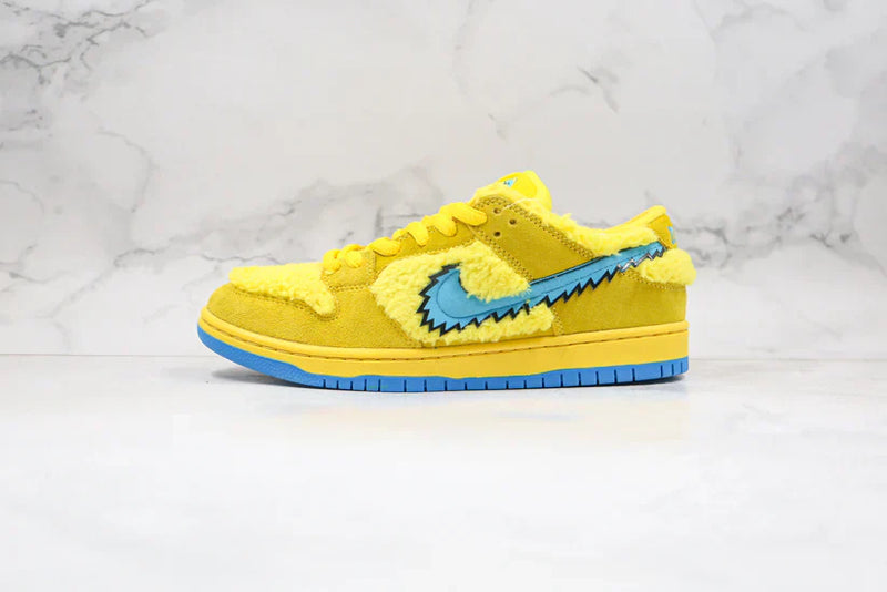 Nike SB Dunk Low Grateful Dead Bears Opti Yellow–Exclusivo