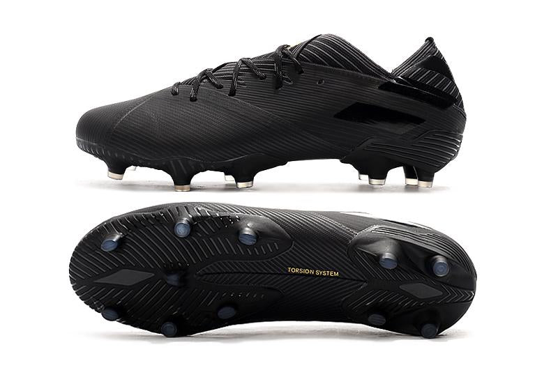 Chuteira Nemeziz 191 Campo–Confortável