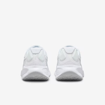 Nike Revolution 7–Premium