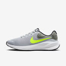 Nike Revolution 7–Premium