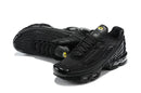 AIR MAX PLUS TN3 TRIPLE BLACK–Clássico