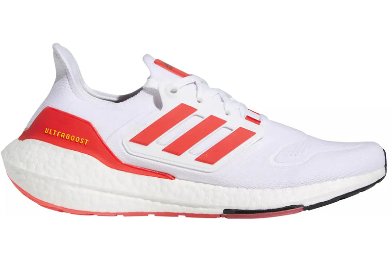 Ultraboost 22 - White Vivid Red–Clássico