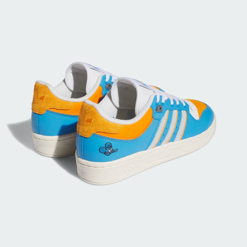 ADIDAS RIVALRY LOW ITCHY–Clássico