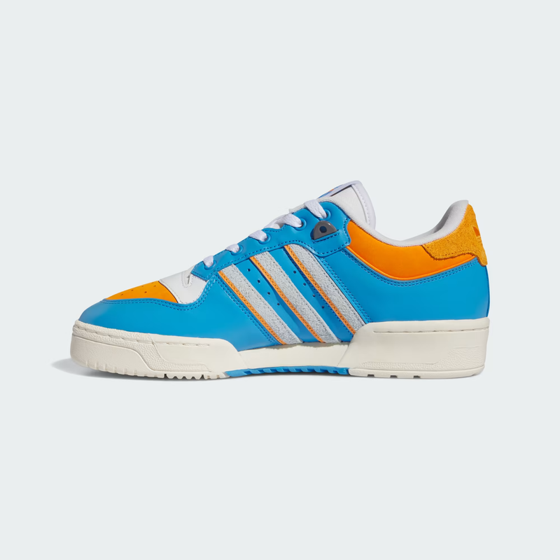 ADIDAS RIVALRY LOW ITCHY–Clássico