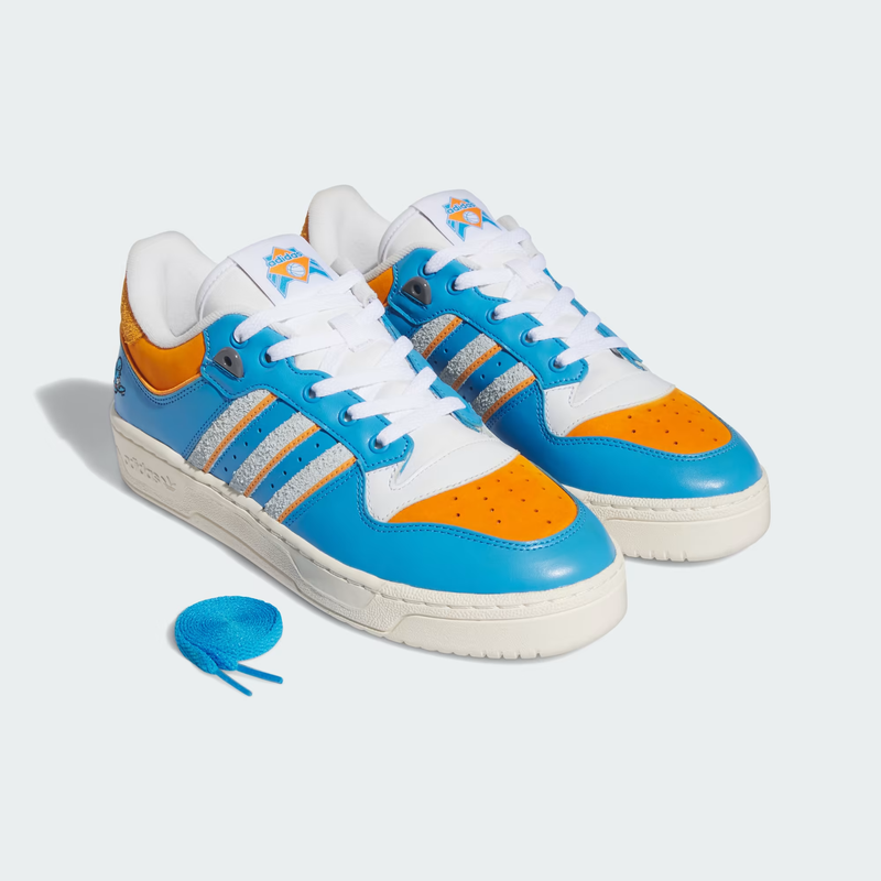 ADIDAS RIVALRY LOW ITCHY–Clássico