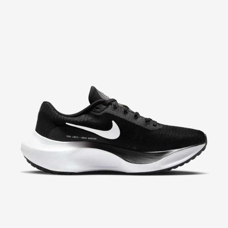 Nike Zoom Fly 5 -–Clássico