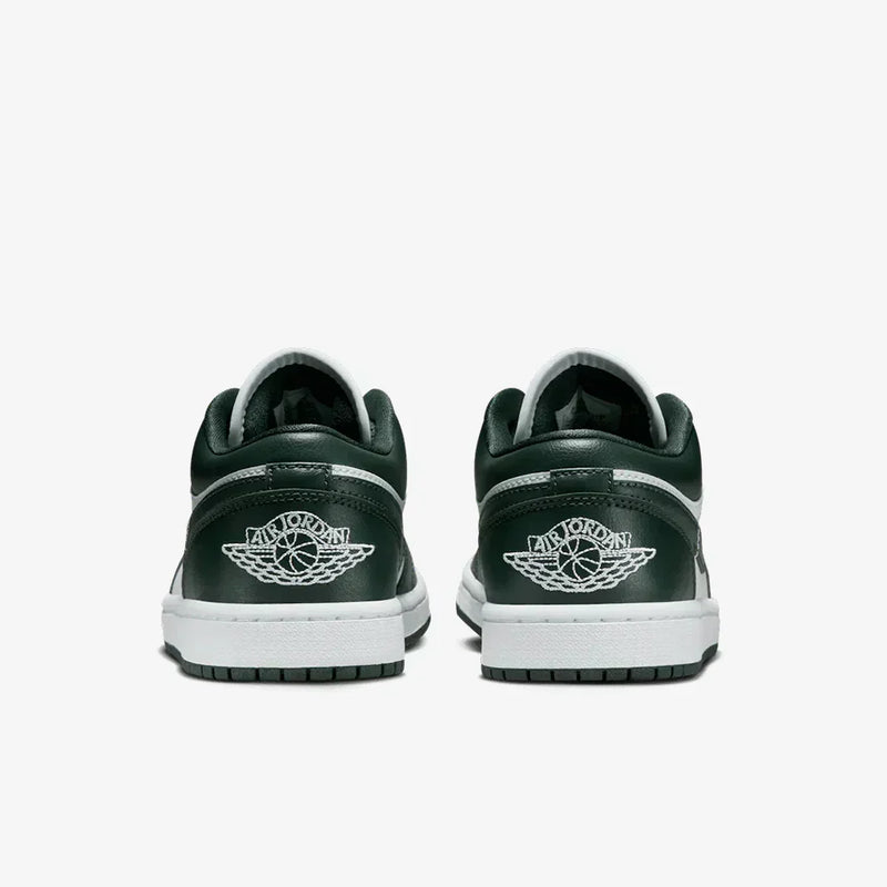Air Jordan 1 Low Galactic Jade–Elegante