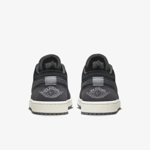 Air Jordan 1 Low Inside Out Black–Clássico