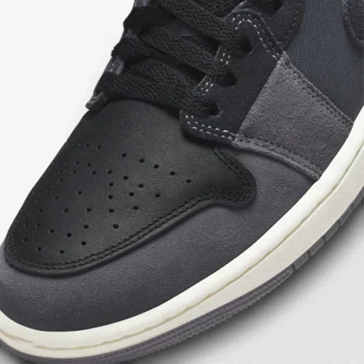 Air Jordan 1 Low Inside Out Black–Clássico