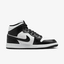 Air Jordan 1 Mid Panda–Elegante