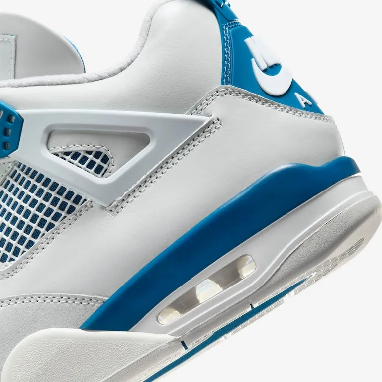 Air Jordan 4 Military Blue–Clássico