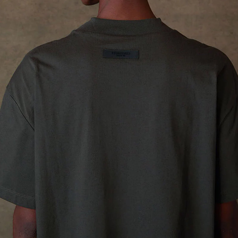 Camiseta Fear Of God Essentials Off Black–Exclusivo