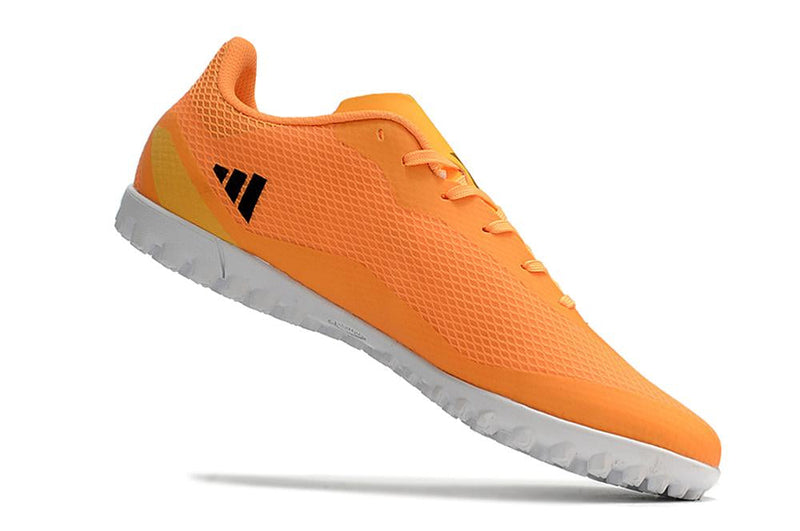 Chuteira X Ghosted 4 Society–Elegante