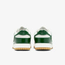 Dunk Low Green Ostrich–Clássico