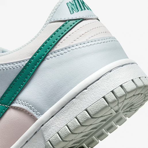 Dunk Low Mineral Teal–Elegante
