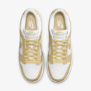 Dunk Low Team Gold–Clássico