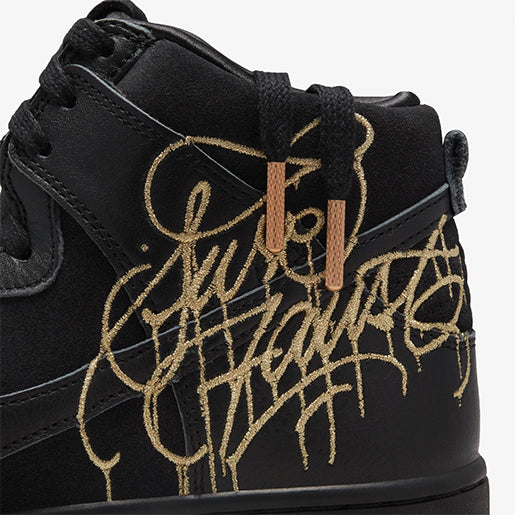 SB Dunk High FAUST Black Gold–Elegante