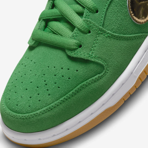SB Dunk Low St Patricks Day–Premium