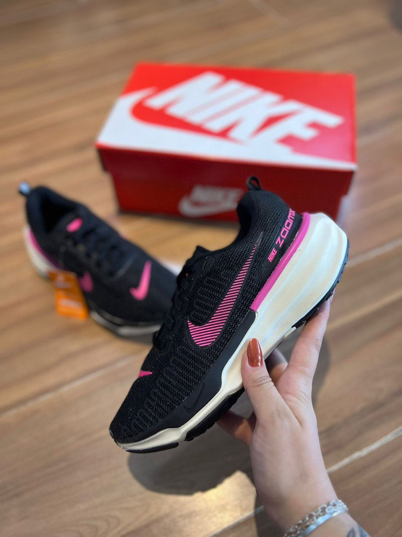 Invencible X RUN 3–Elegante