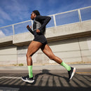 Invencible X Run 3 Black White–Elegante