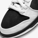 TIGHTBOOTH x SB Dunk Low Black White–Clássico