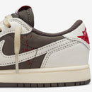 Travis Scott x Air Jordan 1 Low Reverse Mocha–Exclusivo