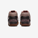 Travis Scott x Air Trainer Archeo Brown and Rusty Pink–Clássico