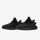 Yeezy Boost 350 V2 Onyx–Elegante