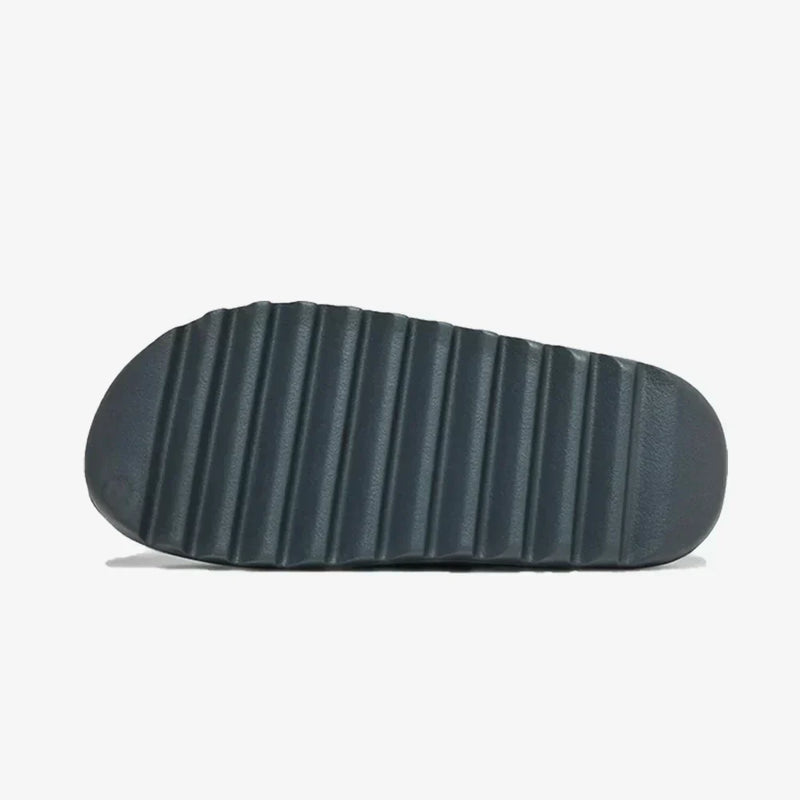 Yeezy Slide Slate Grey–Clássico