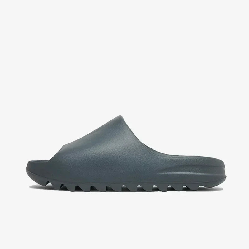 Yeezy Slide Slate Grey–Clássico